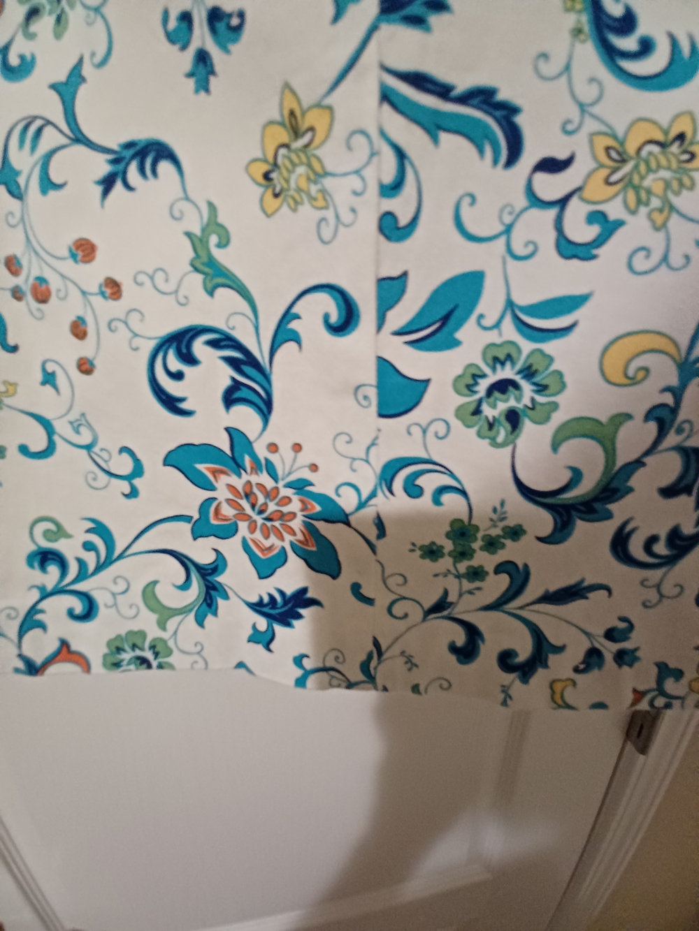 White Floral-Print Pencil Skirt in Blue and Teal - Picture 7 of 13